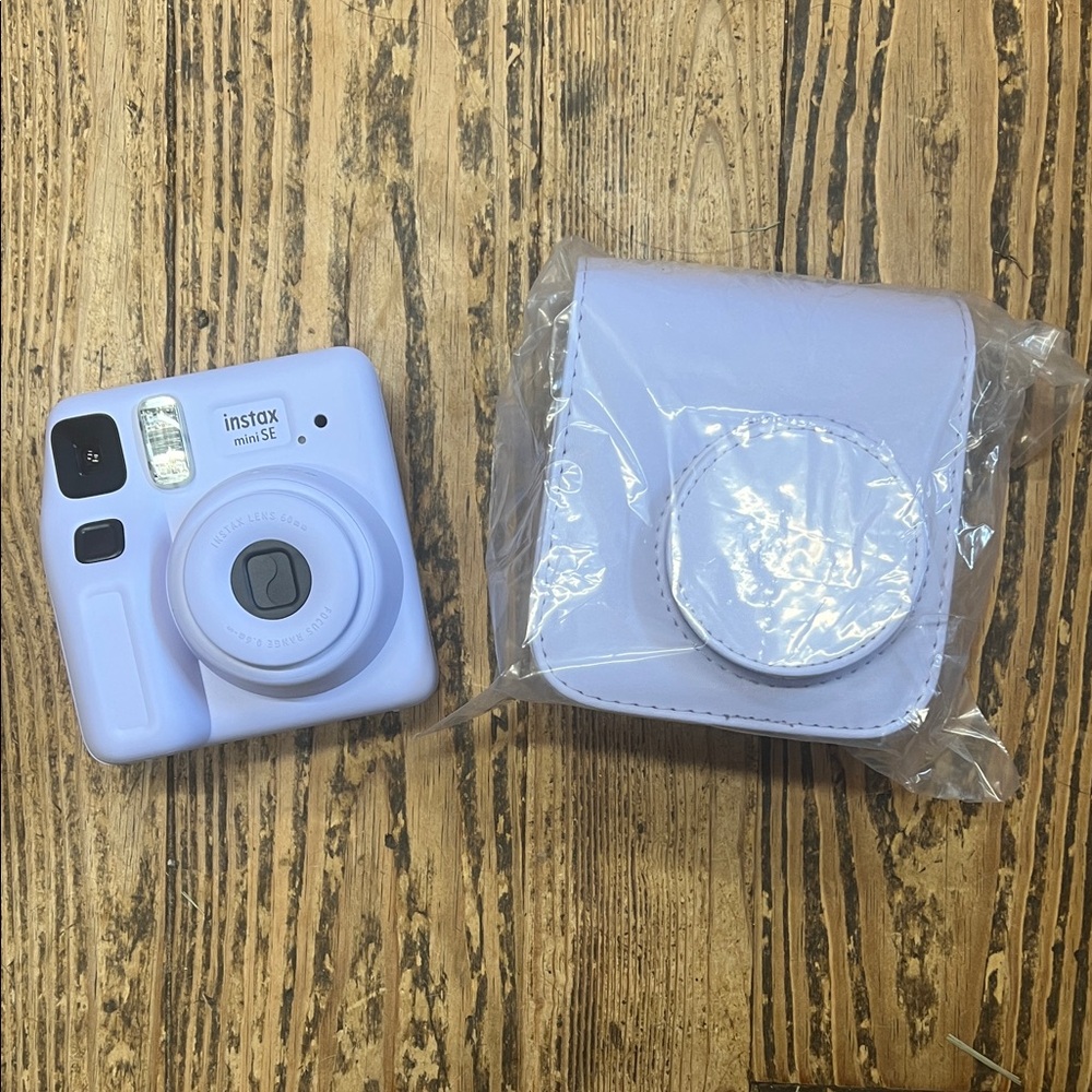 Instax Mini SE Lilac Instant Camera with Case
